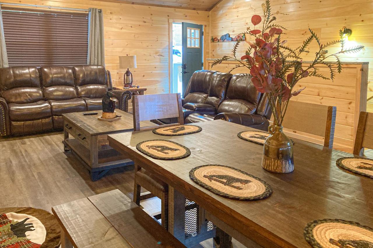 The Lazy Bear Villa Pigeon Forge Exterior foto
